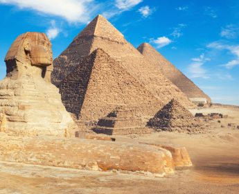 Great Pyramid & Sphinx of Giza Tour