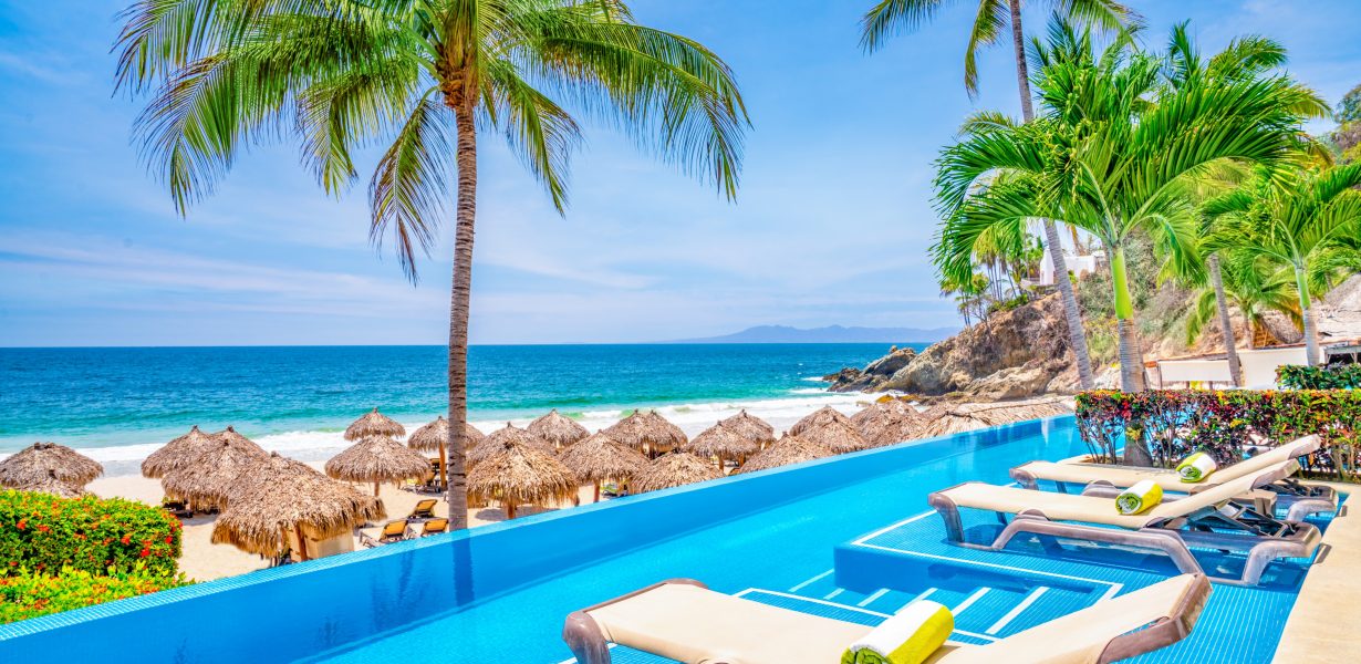 2023 The latest Travel guide and tips for Puerto Vallarta.