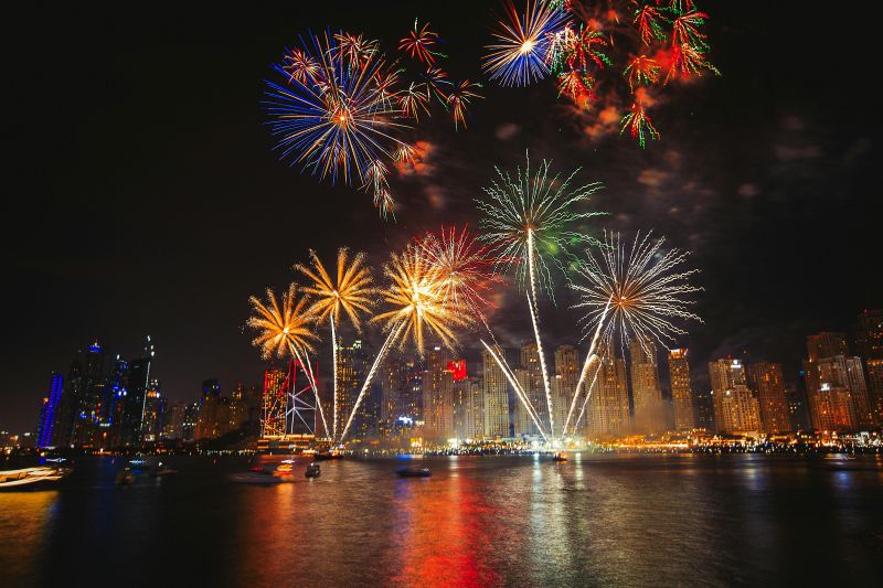 Dubai firework