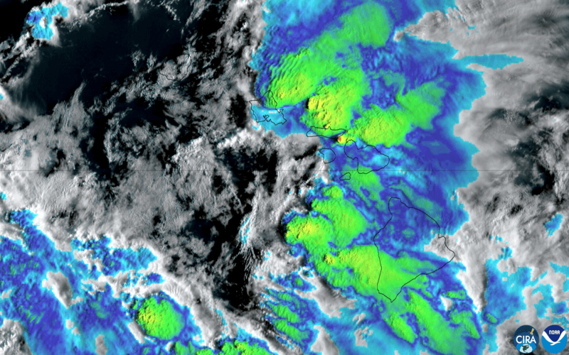 Kona Low Lashes Hawai’i With Flooding Rains and Severe Weather