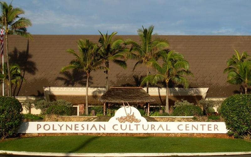 Polynesian_Cultural_Center_entrance